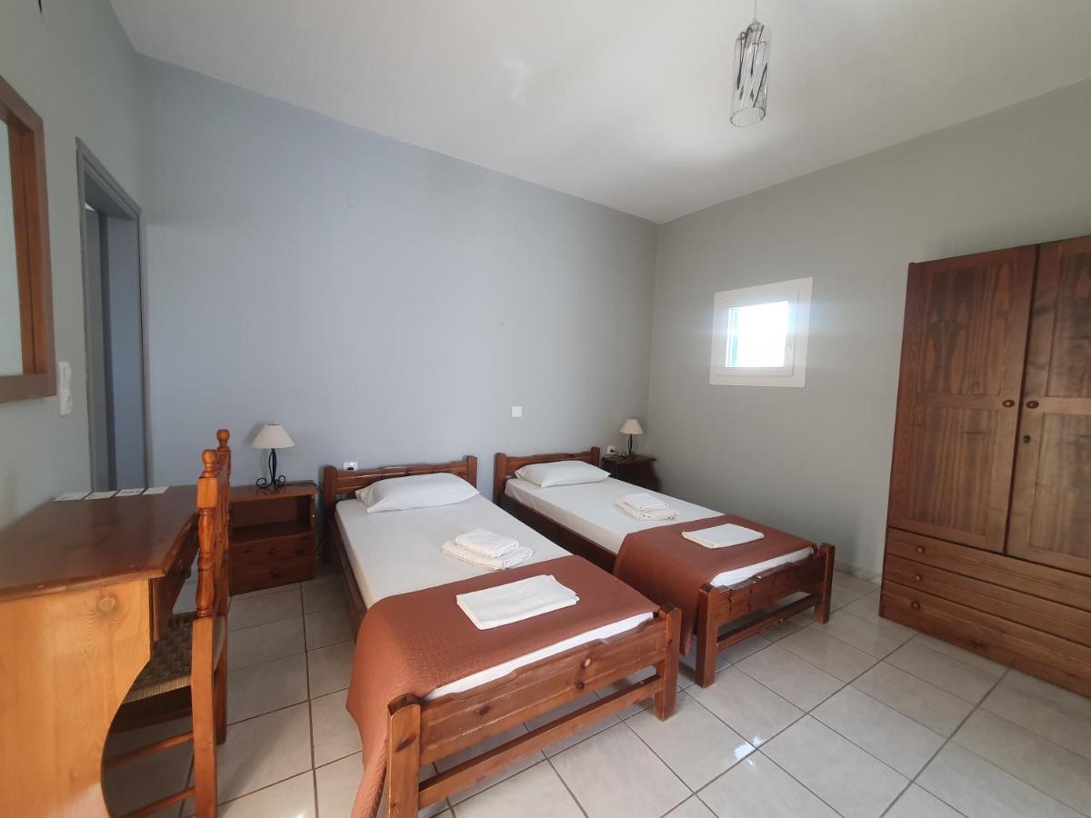 Galini Rooms Sikinos Travel Exteriör bild