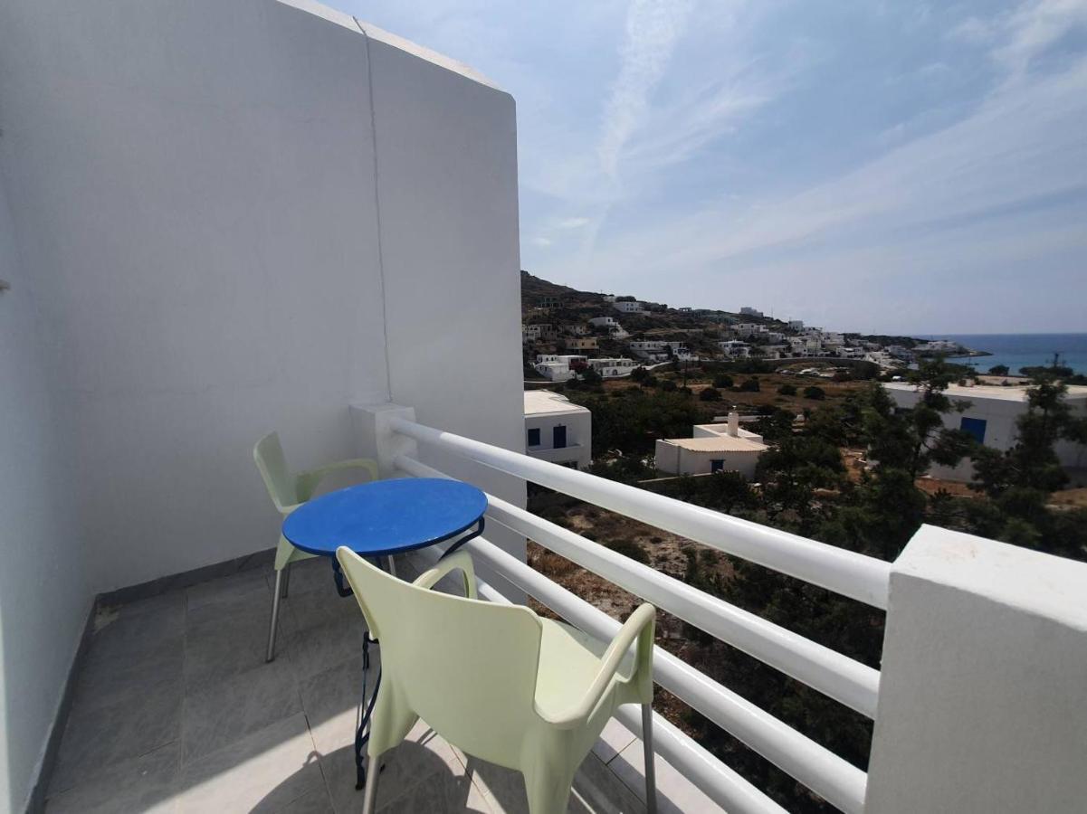 Galini Rooms Sikinos Travel Exteriör bild